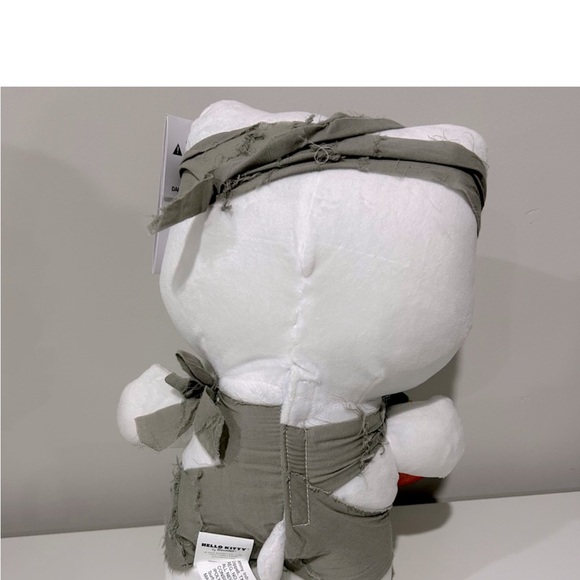 Dancing hello kitty mummy - Picture 2 of 5